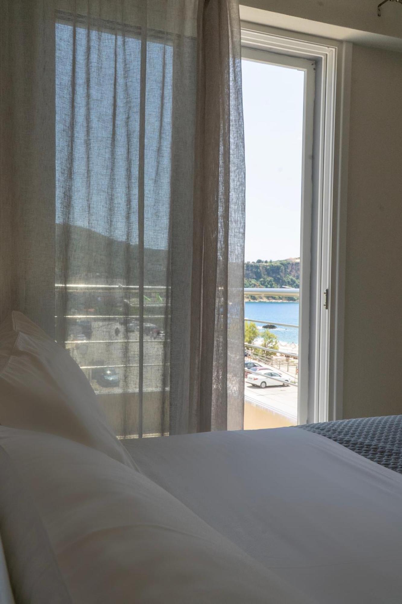 Rondo'S Hotel Himare Luaran gambar