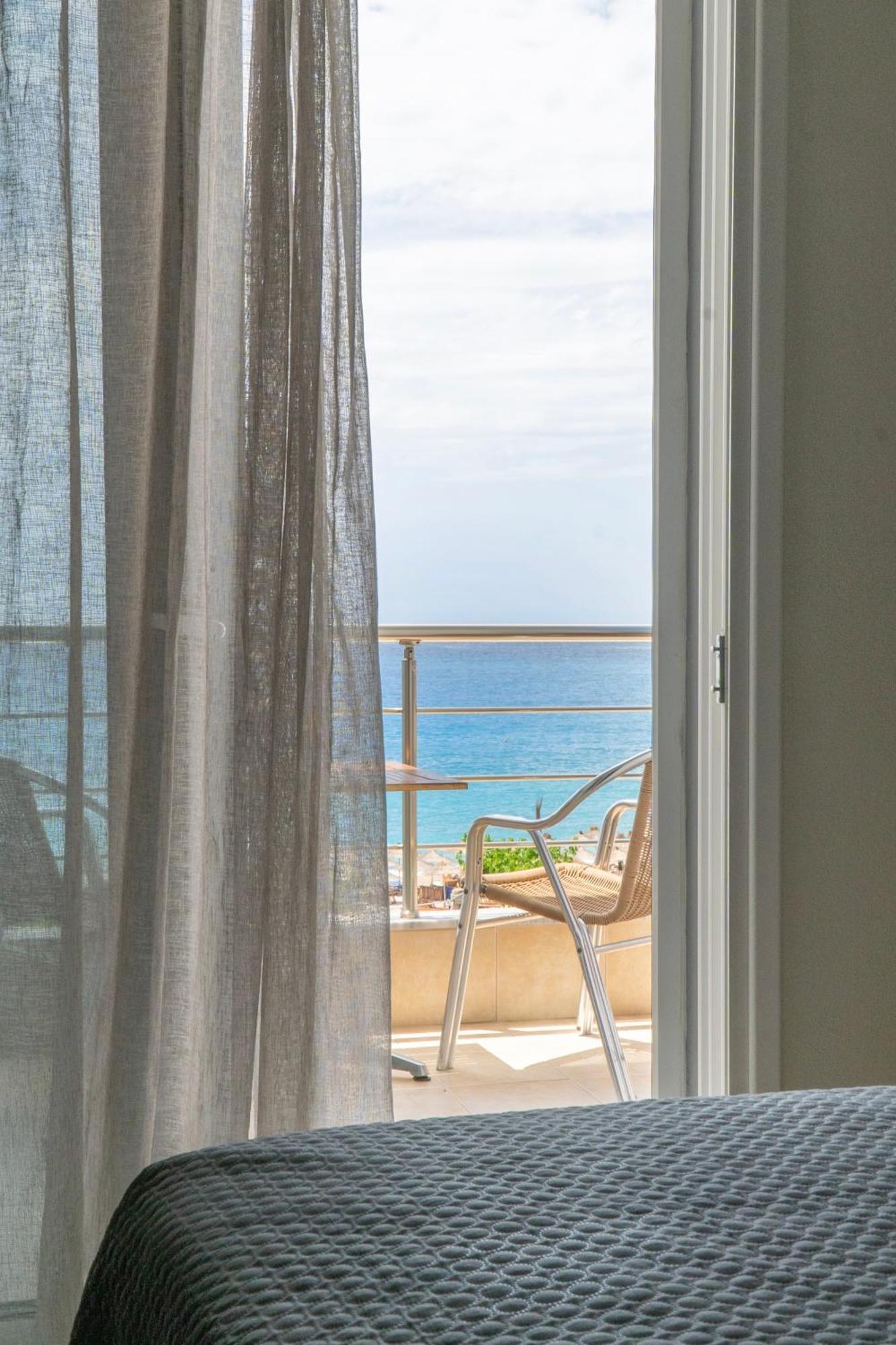 Rondo'S Hotel Himare Luaran gambar