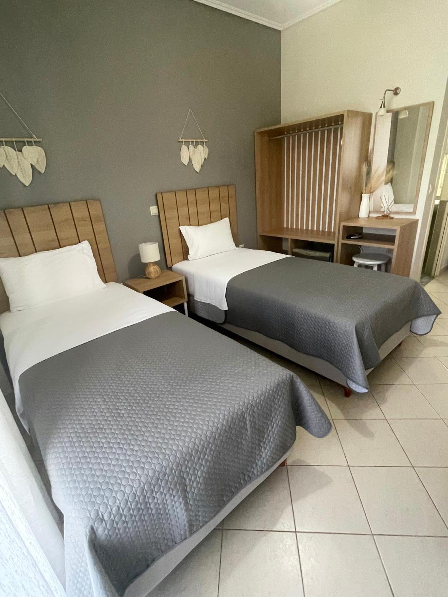 Rondo'S Hotel Himare Luaran gambar
