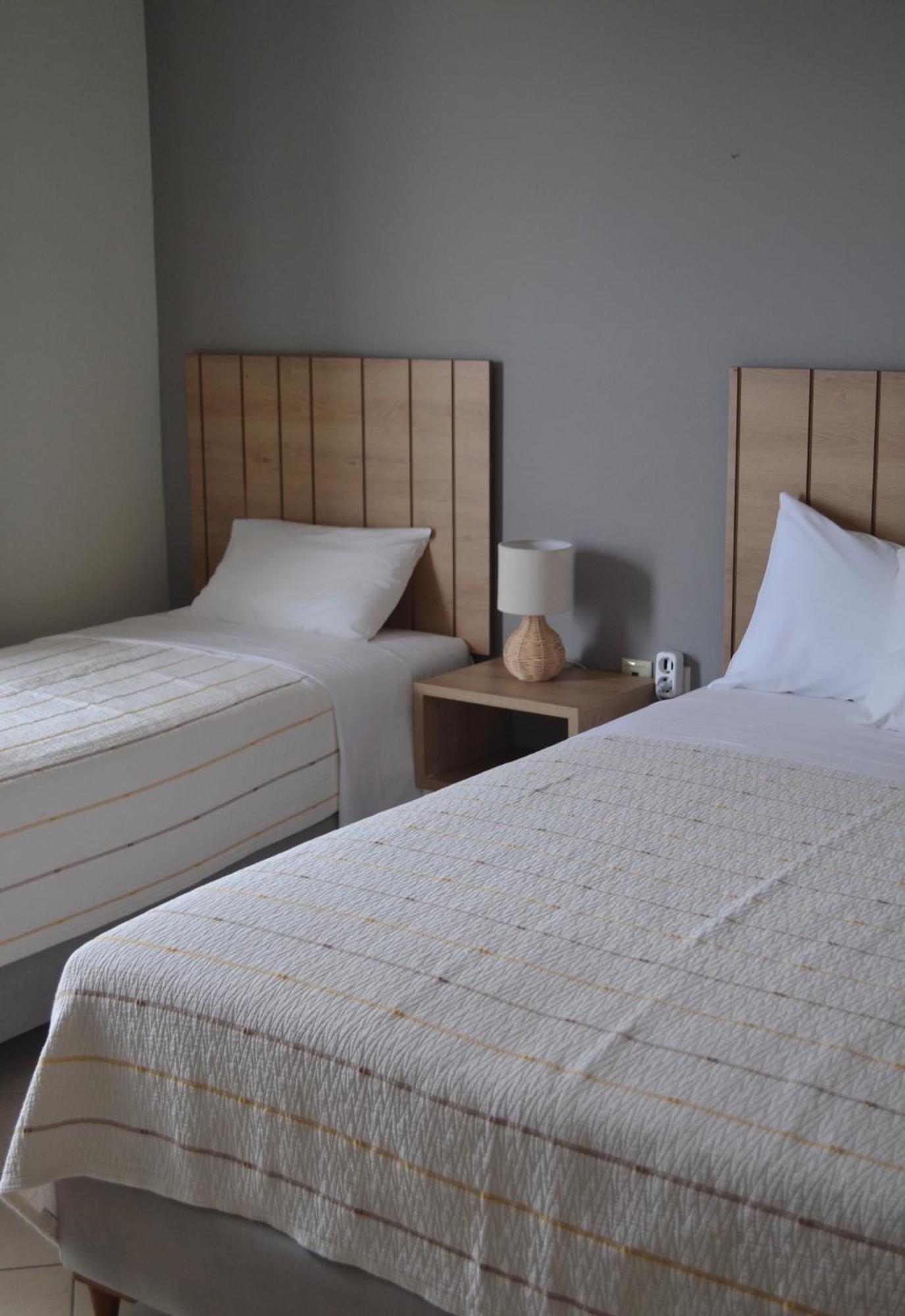 Rondo'S Hotel Himare Luaran gambar